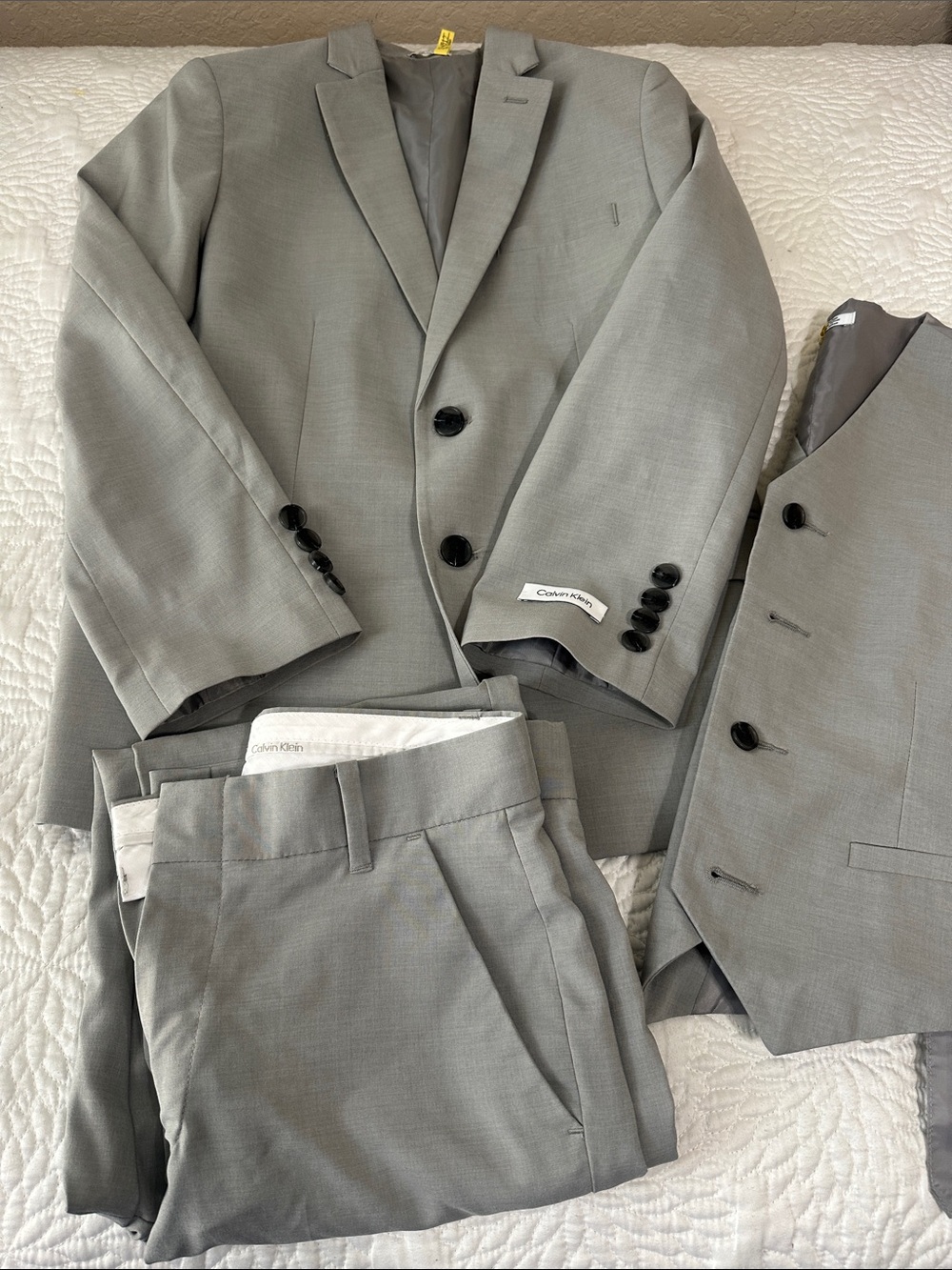 Calvin Klein Light Gray Three-Piece Suit
